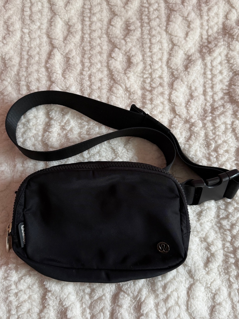 lululemon athletica Black Crossbody Waist Pack